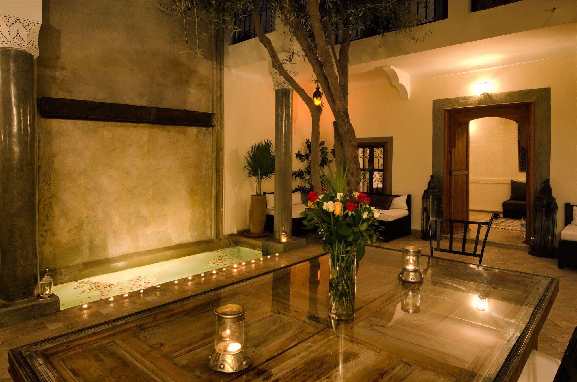Dar Rocmarra Hotel Marrakesh Buitenkant foto
